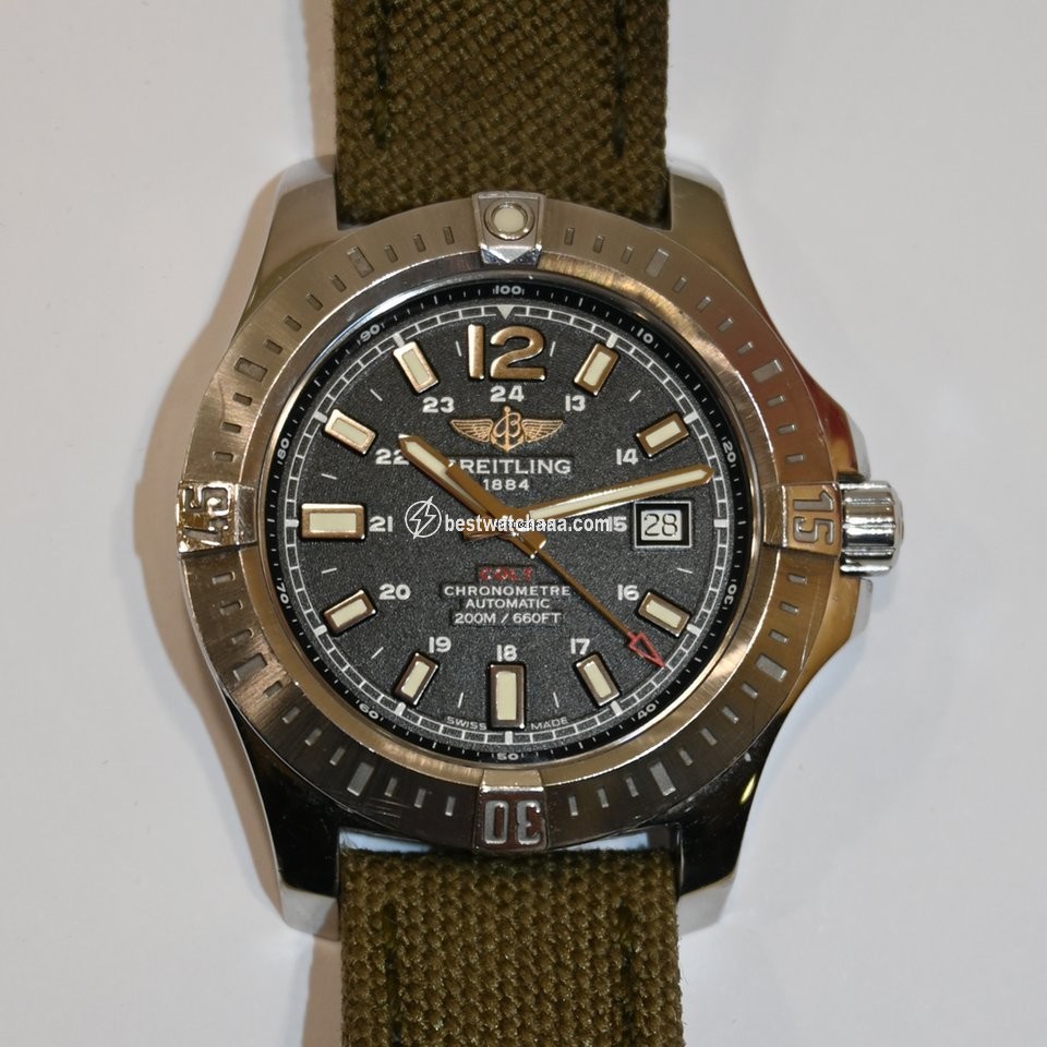 Breitling Colt Automatic Steel A1738811 BD44 - gallery