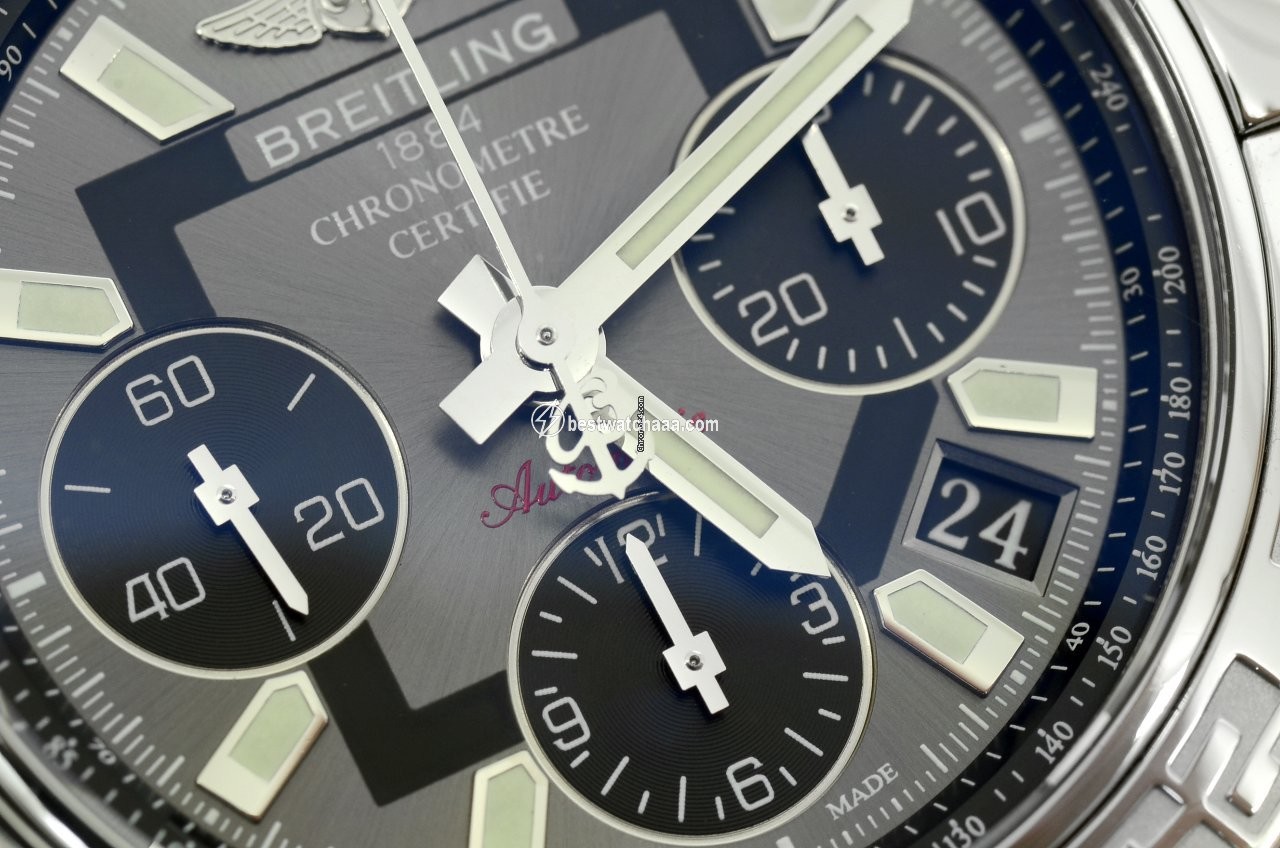 Breitling Chronomat 41 Mens watch Unisex Automatic Steel AB014012 F554 - gallery