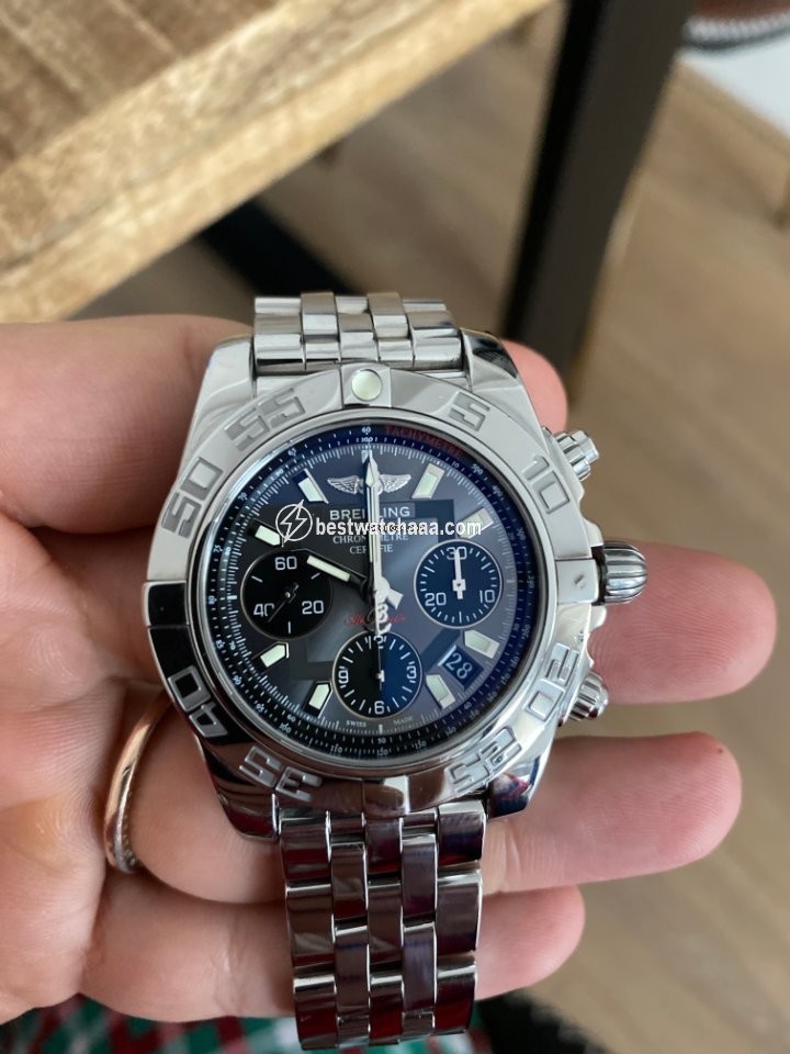 Breitling Chronomat 41 Mens watch Unisex Automatic Steel AB014012.F554.378A - gallery