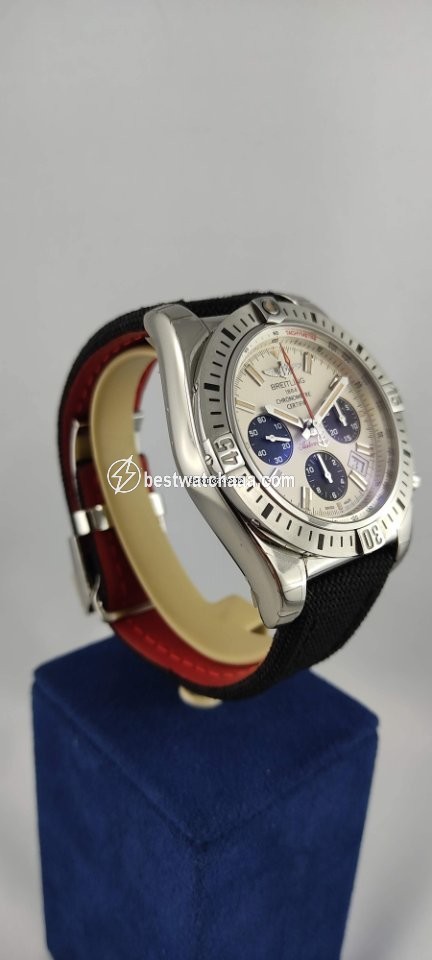 Breitling Chronomat 44 Airborne Mens watch Unisex Automatic Steel AB01154G G786-101W - gallery