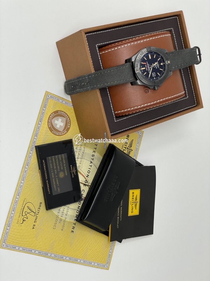 Breitling Avenger Blackbird Mens watch Unisex Automatic Titanium V1731010 BD12 100W - gallery