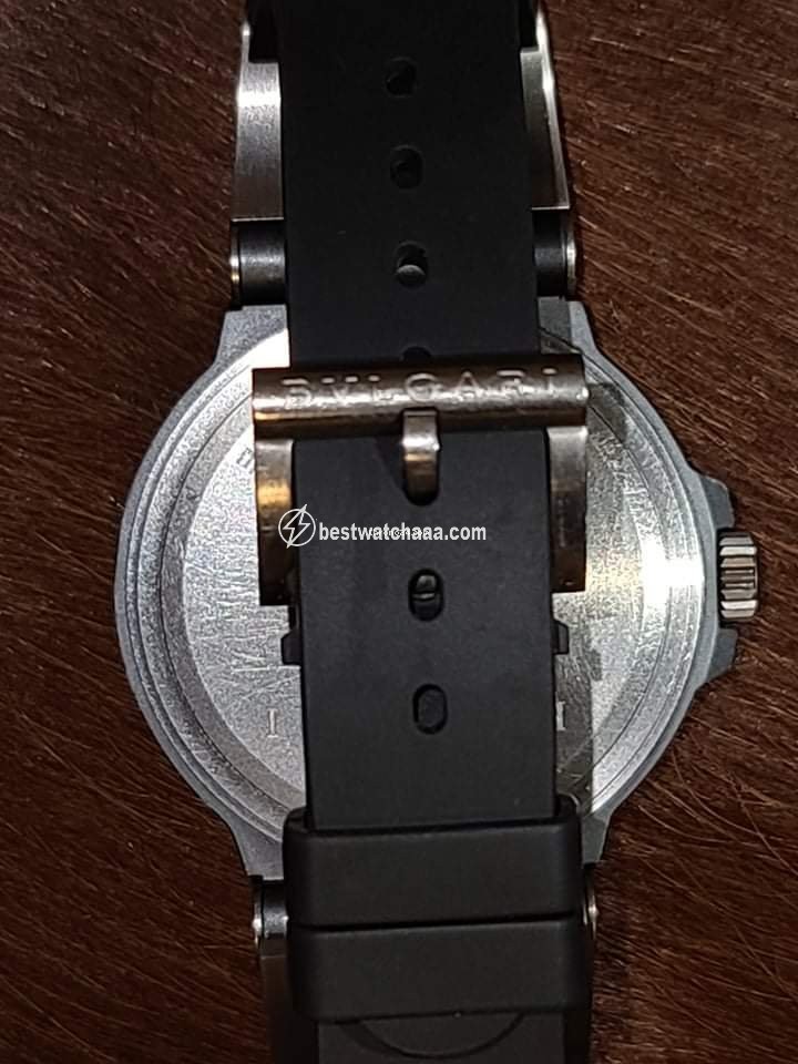 Bulgari Diagono Mens watch Unisex Automatic Titanium TI 44 TA - gallery