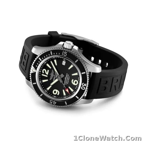 Breitling Superocean Men Automatic Black Rubber Watch A17366021B1S1