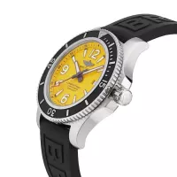 Breitling Superocean Men Automatic Yellow Rubber Watch A17367021I1S2 - view 7