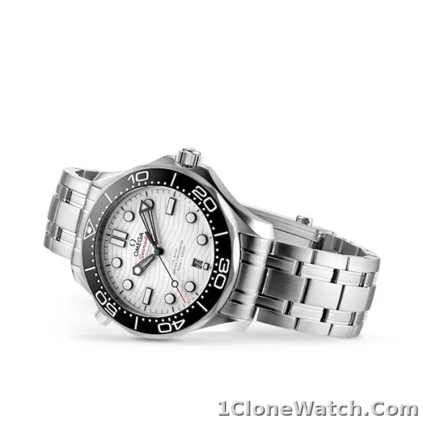Omega Seamaster Men Automatic White Stainless Steel Watch O21030422004001