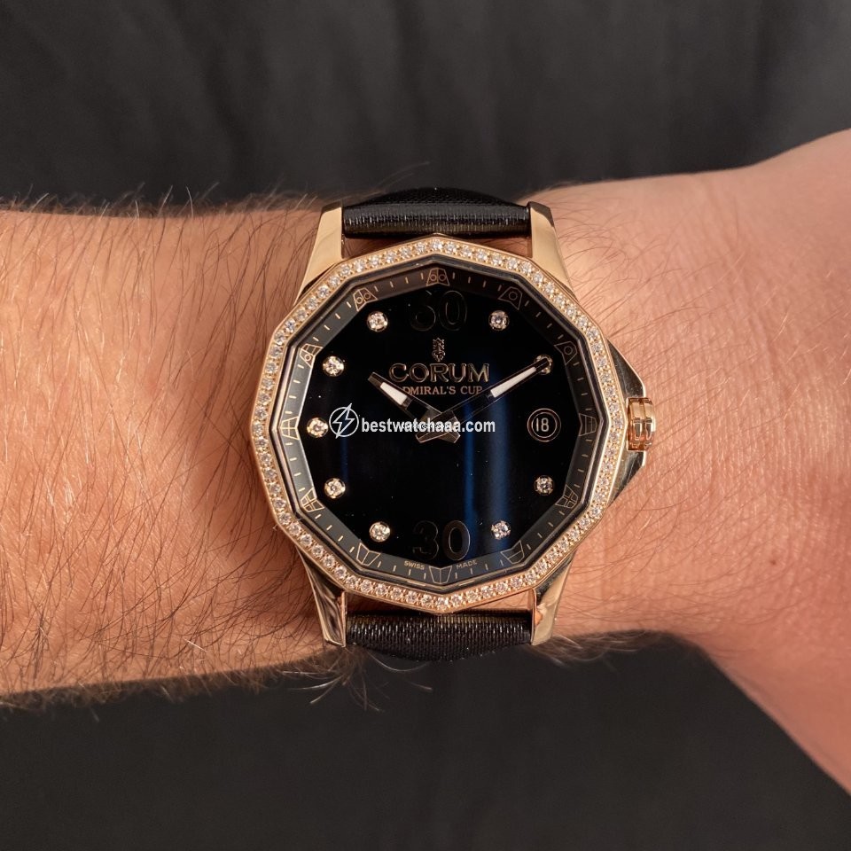 Corum Admirals Cup Legend 38 Womens watch Automatic Rose gold 082.101.85 0041 PN10 - gallery
