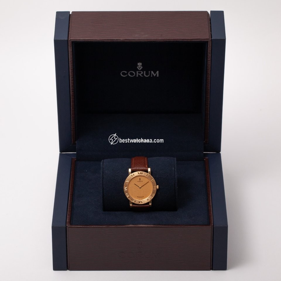 Corum Romvlvs Mens watch Unisex Quartz Yellow gold 50.501.56 - gallery