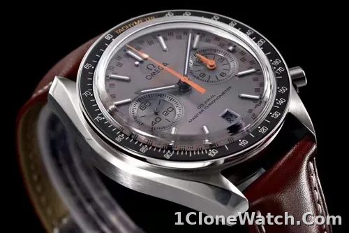 Omega Speedmaster Men Automatic Grey Leather Watch O32932445106001