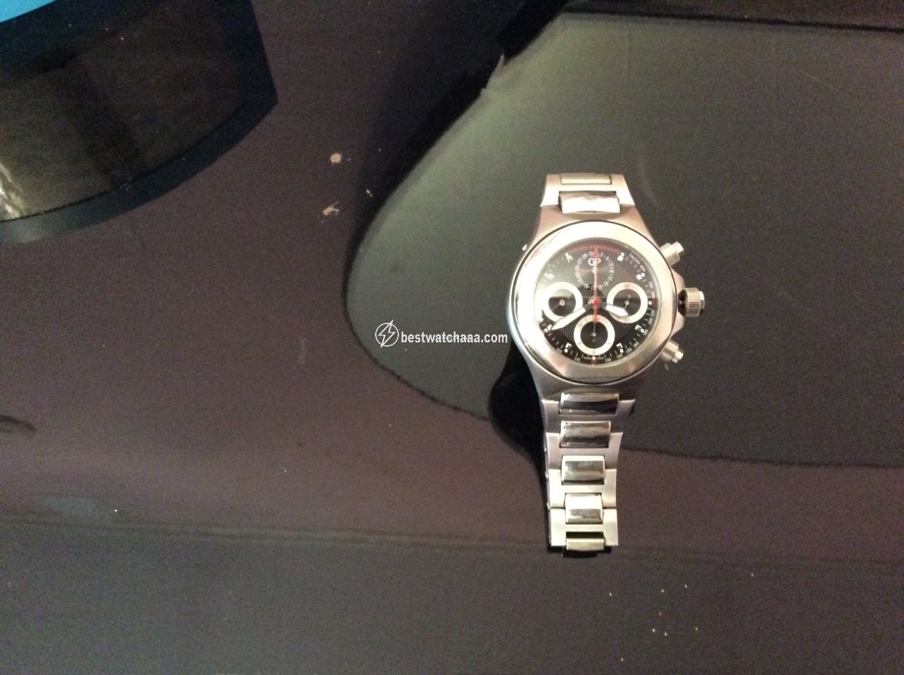 Girard Perregaux Laureato Mens watch Unisex Automatic 80180.1.11.6516 - gallery