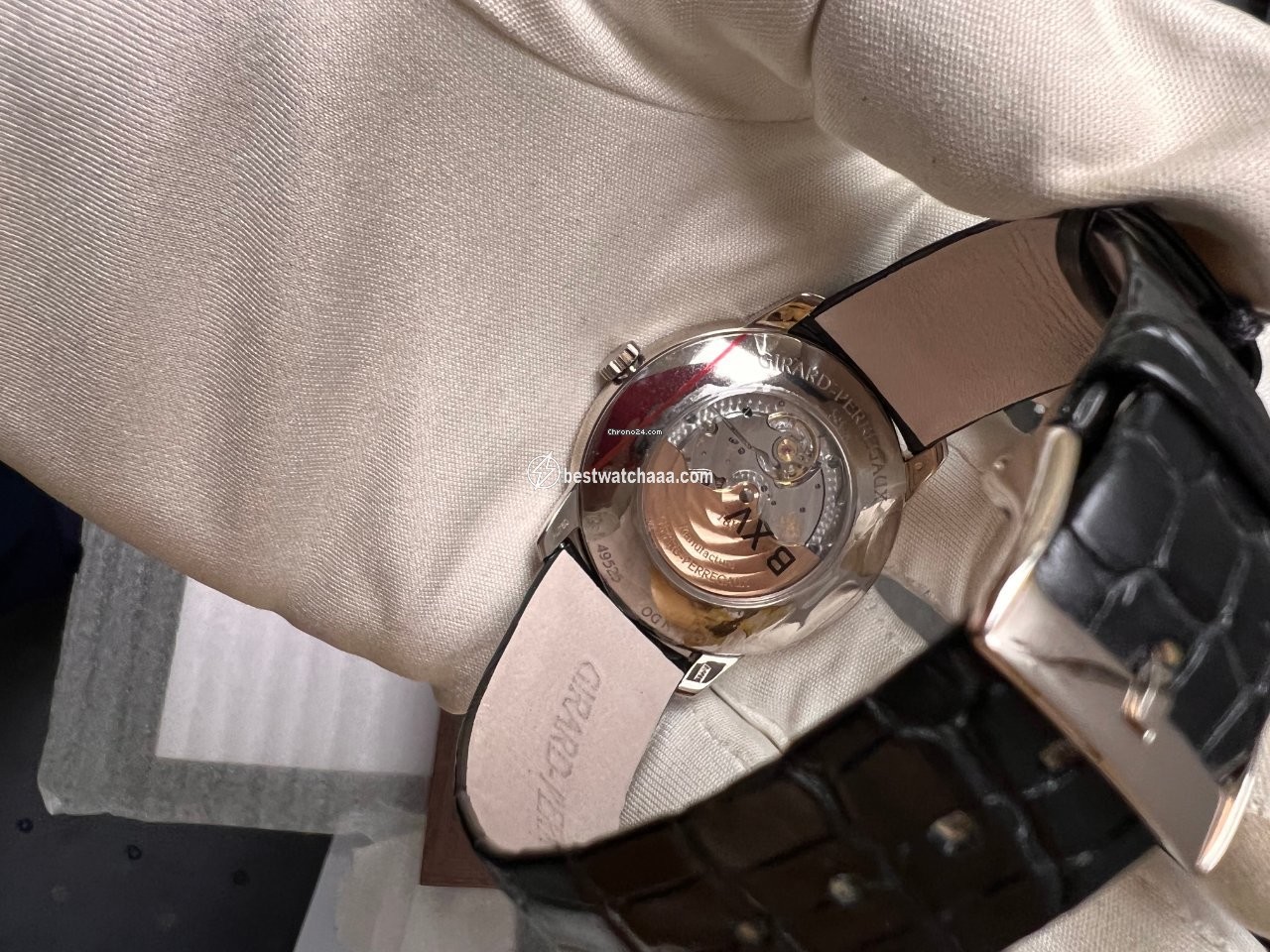Girard Perregaux 1966 Mens watch Unisex Automatic White gold 49525-53-631-BK6A - gallery