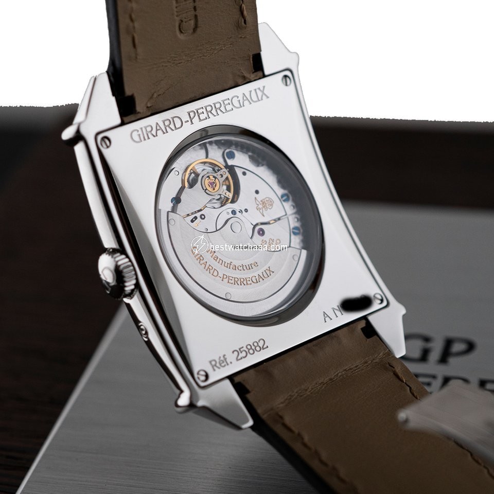 Girard Perregaux Vintage 1945 Automatic Steel 25882-11-121-bb6b - gallery