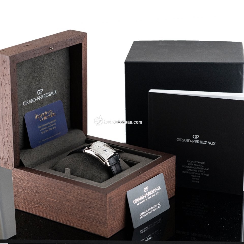 Girard Perregaux Vintage 1945 Automatic Steel 25882-11-121-bb6b - gallery