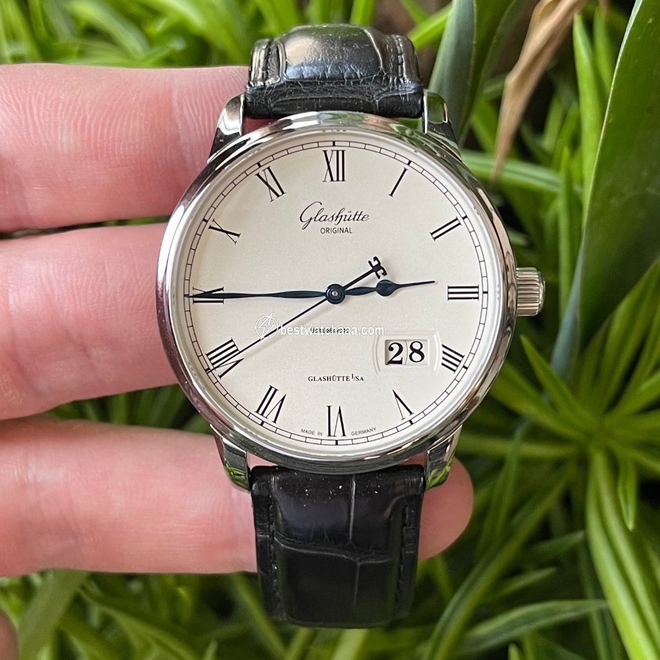 Glashutte Original Senator Panorama Date Mens watch Unisex Automatic Steel 100-03-32-42-04