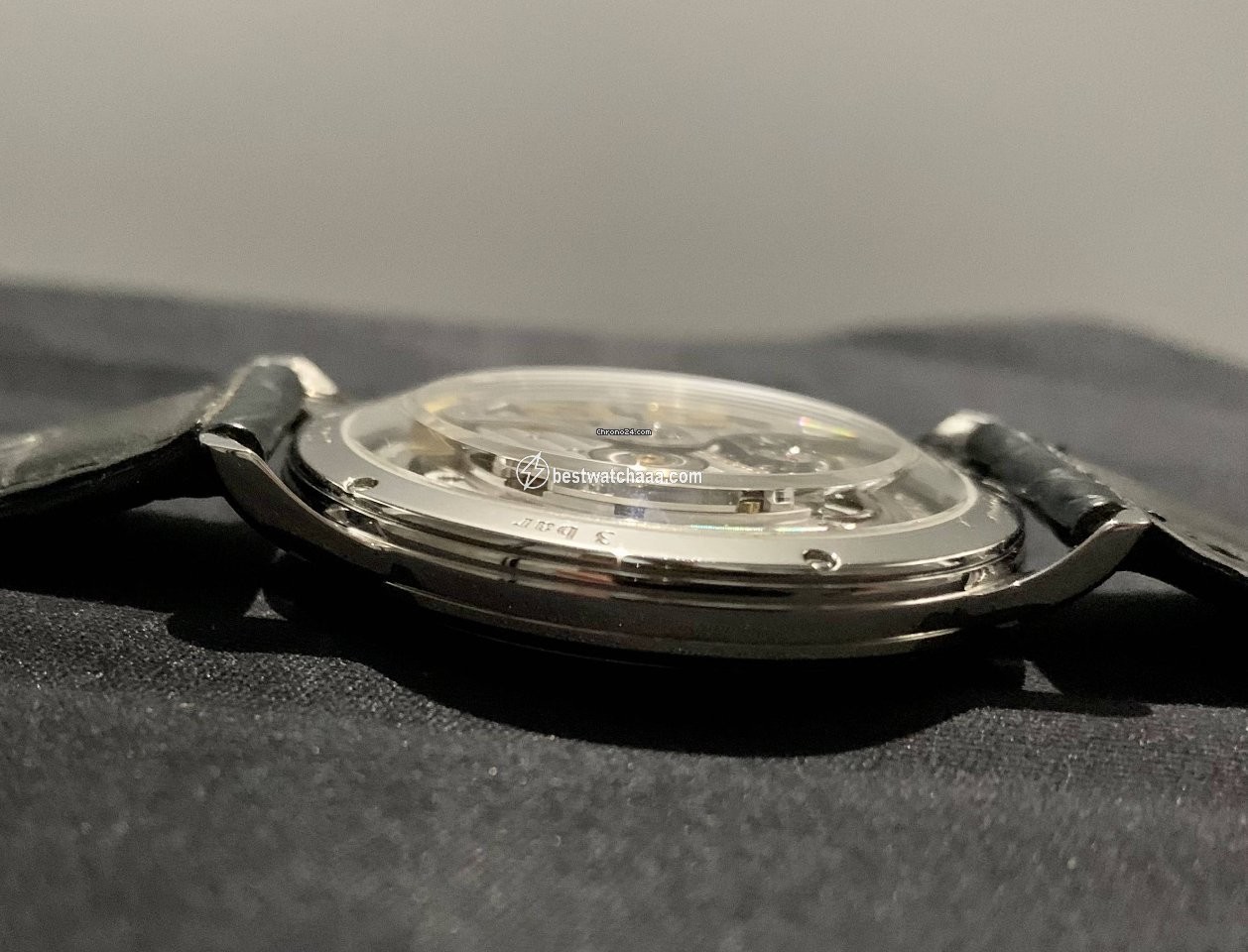 Glashutte Original Sixties Mens watch Unisex Automatic 1-39-52-01-02-04 - gallery
