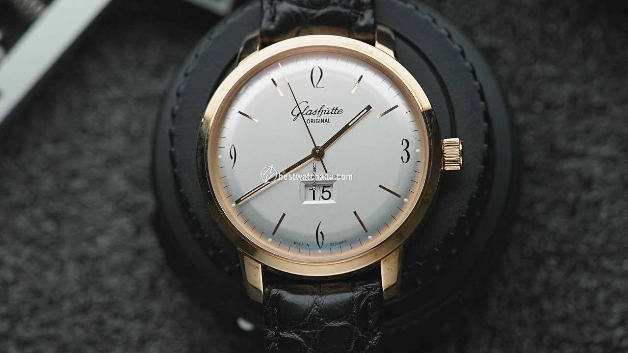 Glashutte Original Sixties Panorama Date Mens watch Unisex Automatic Rose gold 39-47-01-01-04 - gallery