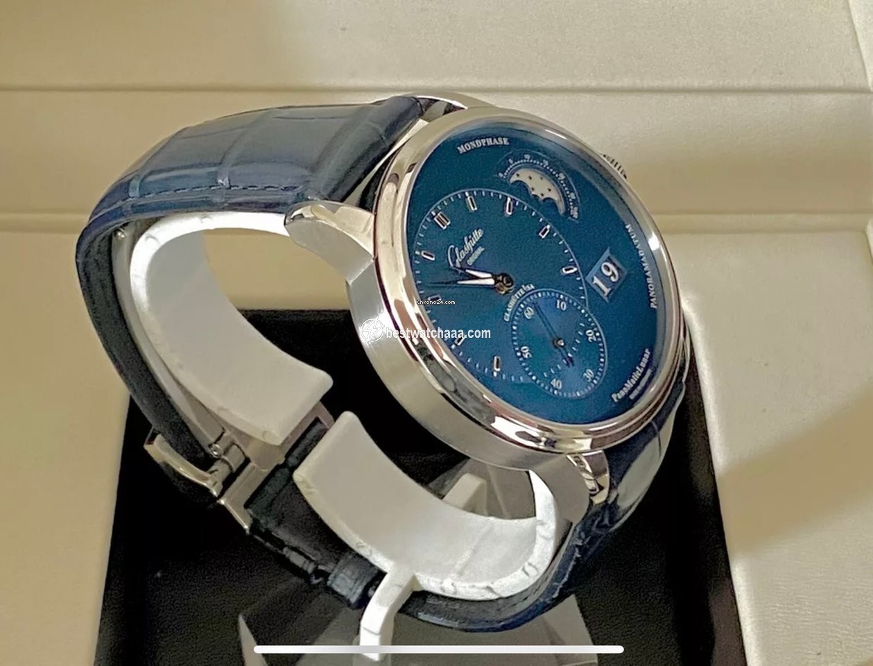 Glashutte Original PanoMaticLunar Mens watch Unisex Automatic Steel 1-90-02-46-32-30 - gallery