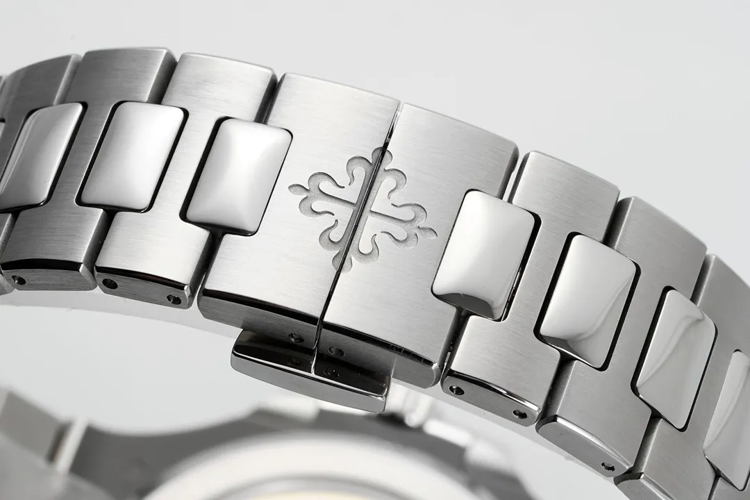Patek Philippe 5811G Blue Nautilus Watch - gallery