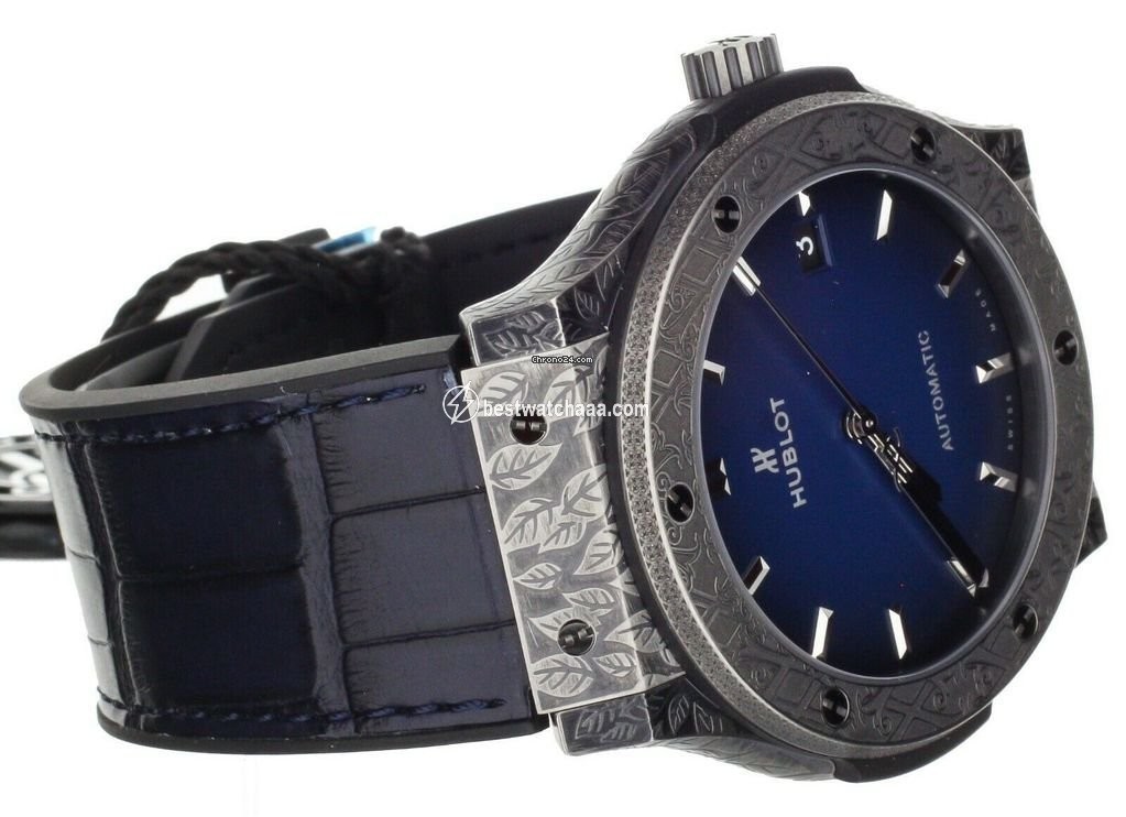 Hublot Classic Fusion 45, 42, 38, 33 mm Mens watch Unisex Automatic Titanium 511.NX.6670.LR.OPX1 - gallery