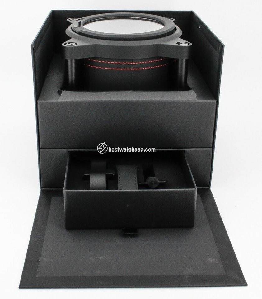 Hublot Big Bang Ferrari Mens watch Unisex Automatic Carbon 402.Q0.0113.WR - gallery