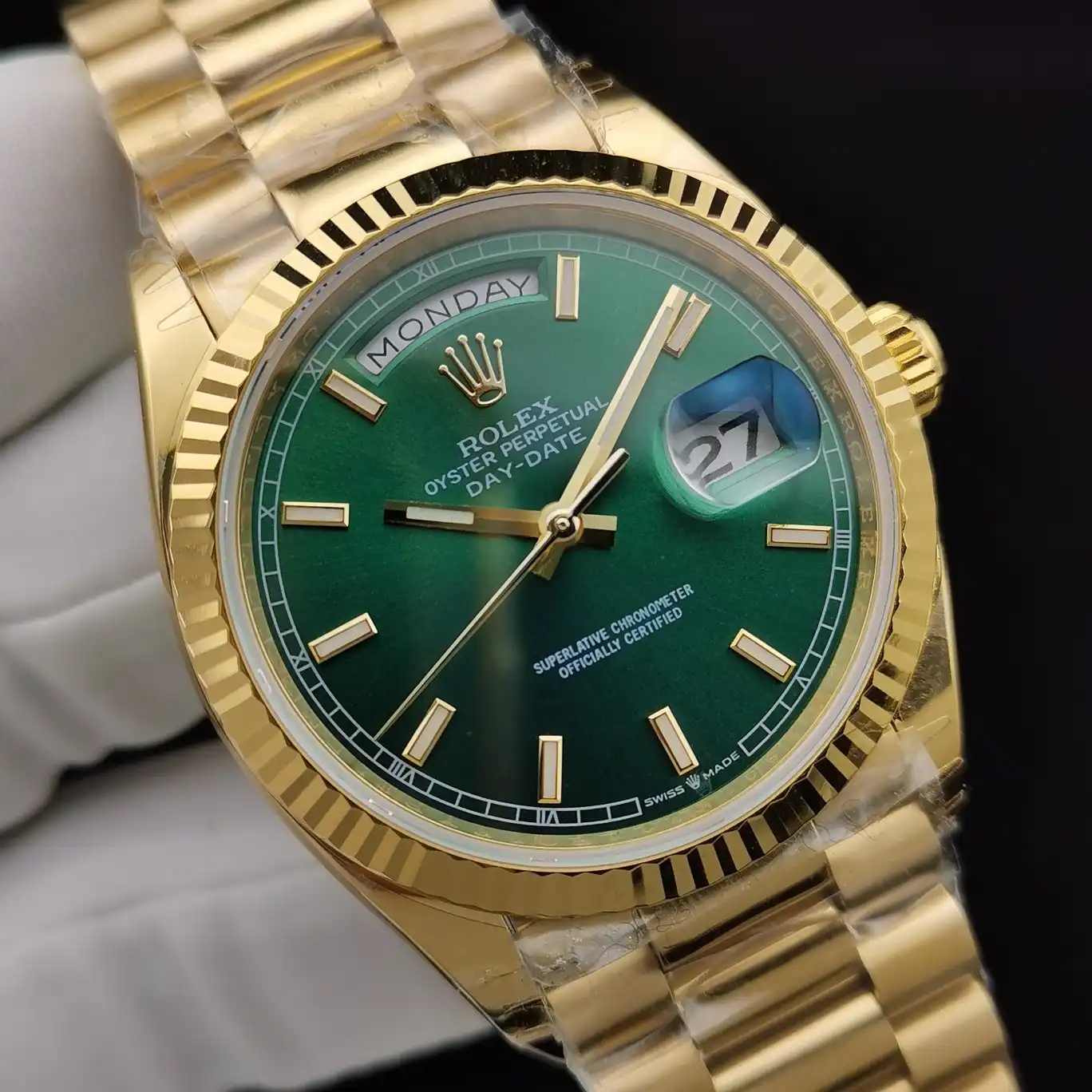 Rolex Day-Date II 36mm Green Dial 128238 - gallery
