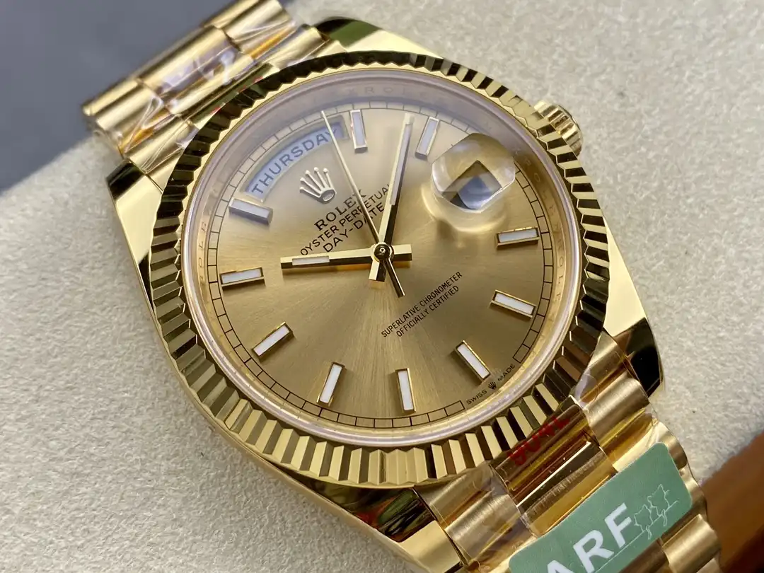 Superclone Rolex Day-Date II 40mm Champagne Dial 228238 - gallery