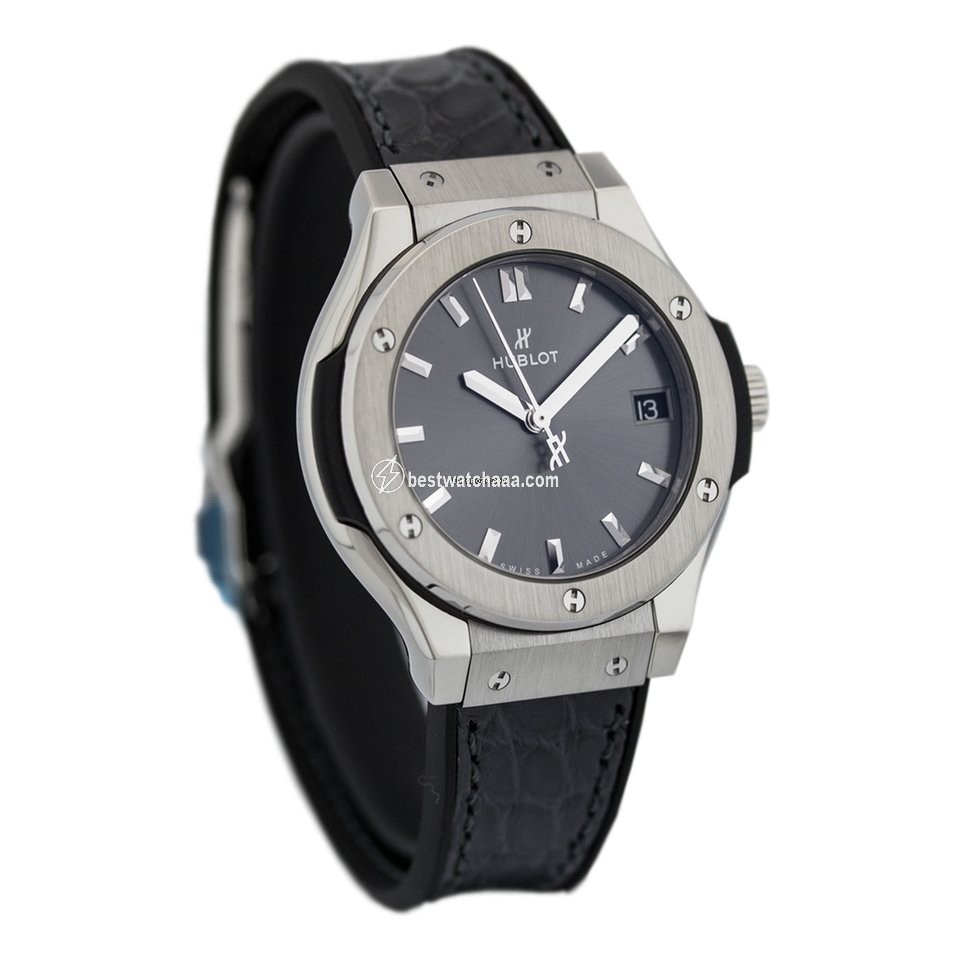 Hublot Classic Fusion Racing Grey Womens watch Quartz Titanium 581.NX.7071.LR - gallery