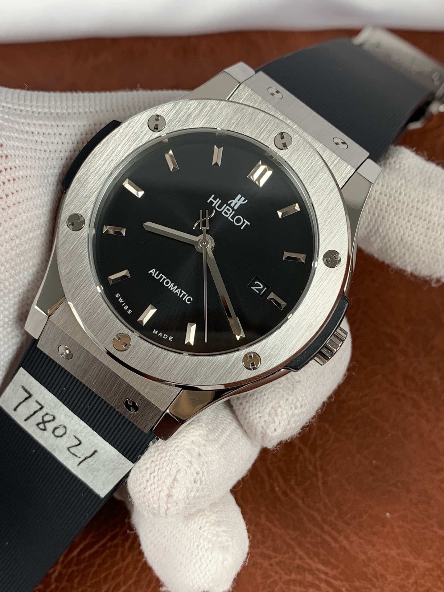 Hublot Classic Fusion 45 511.NX.1171.RX - gallery