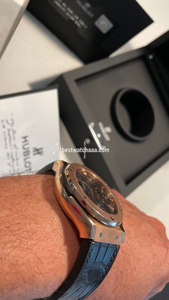 Hublot Classic Fusion Mens watch Unisex Automatic Rose gold 521.OK.3481.LR.TKH14 - gallery