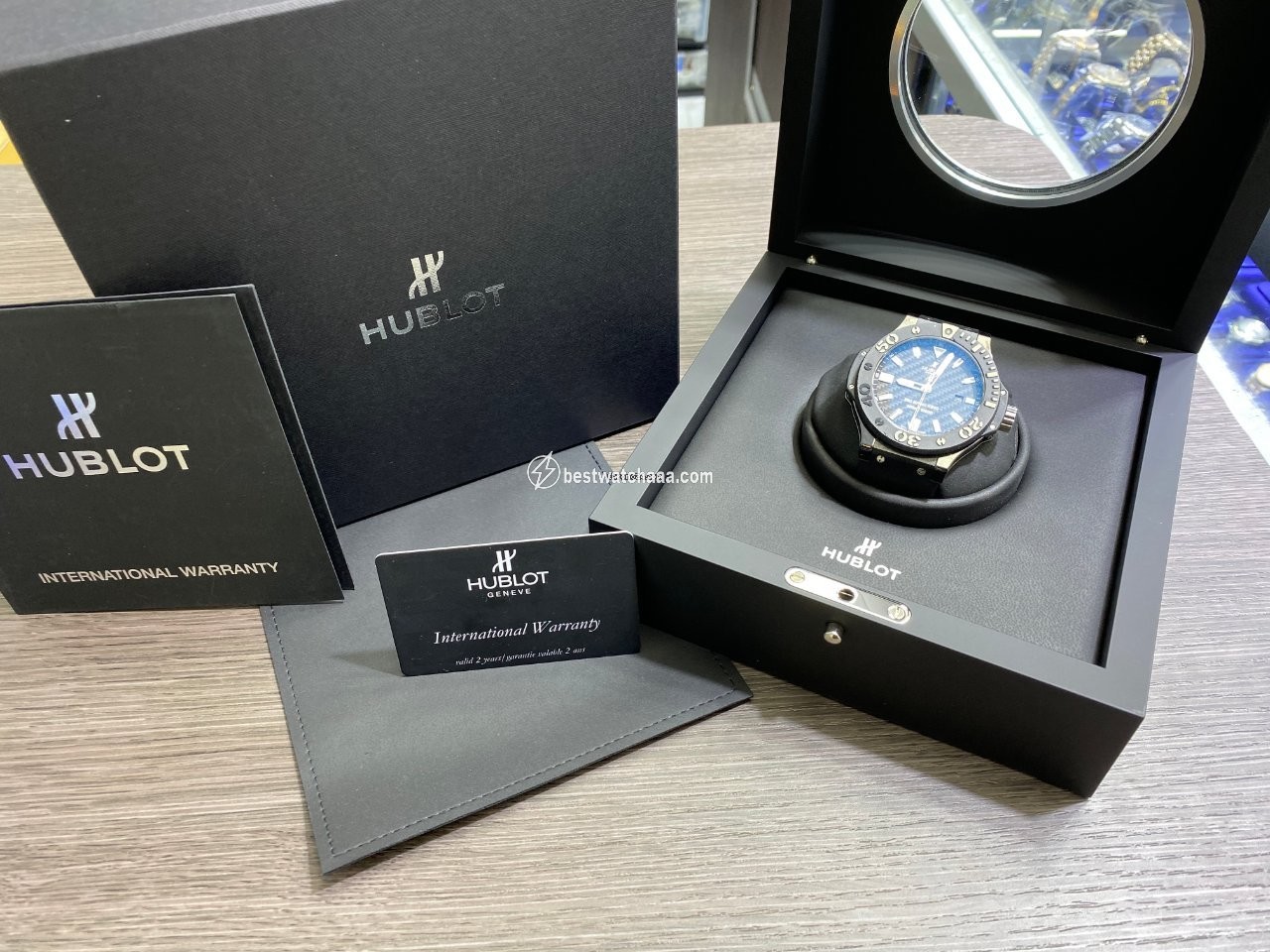 Hublot Big Bang King Mens watch Unisex Automatic Ceramic 322.CK.1140.RX - gallery