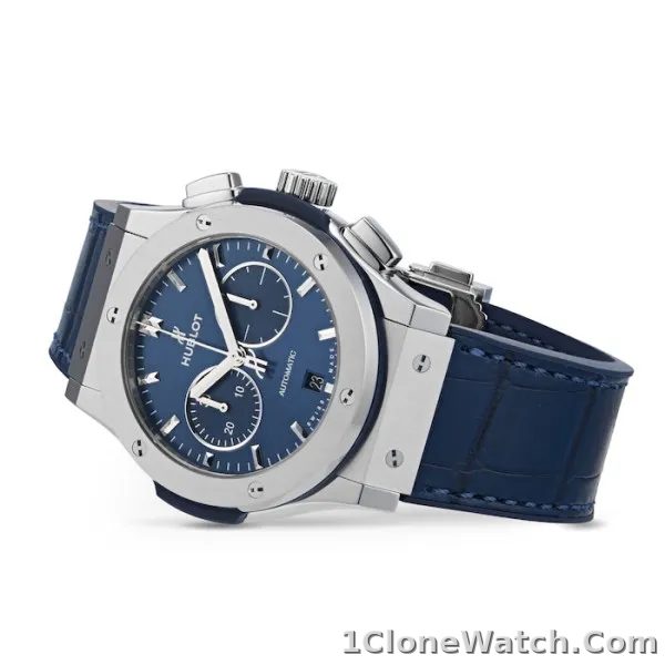 Hublot Classic Fusion Men Automatic Blue Rubber and Alligator Watch 541.NX.7170.LR