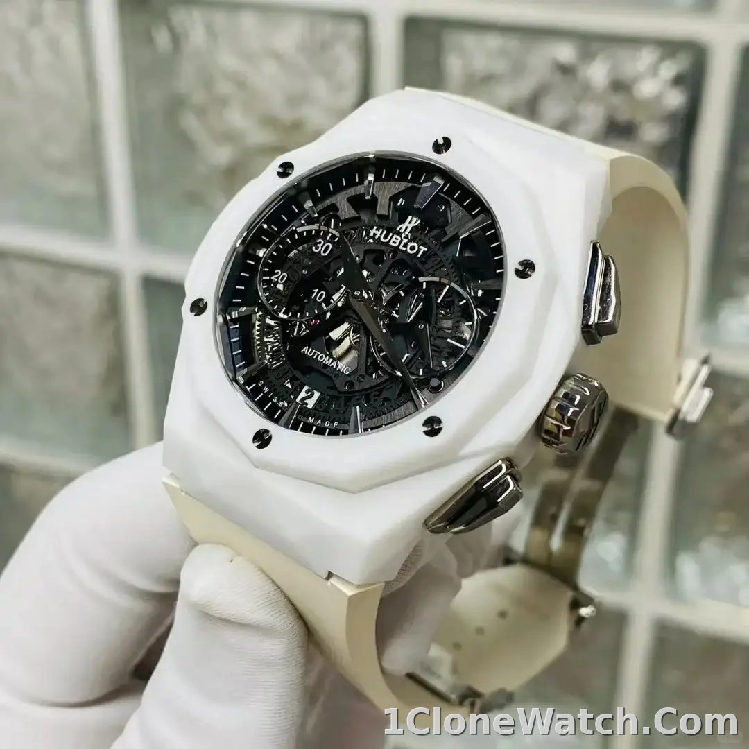 Hublot Classic Fusion Men Automatic Black Rubber Watch 525.HI.0170.RW.ORL21