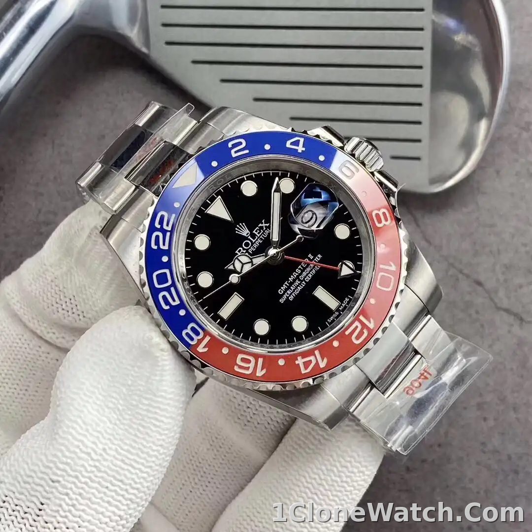 Superclone Rolex GMT-Master II 40mm 126710BLRO  Pepsi  Oyster - detail