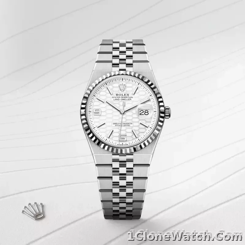 Rolex Land-Dweller 40 White Gold - detail