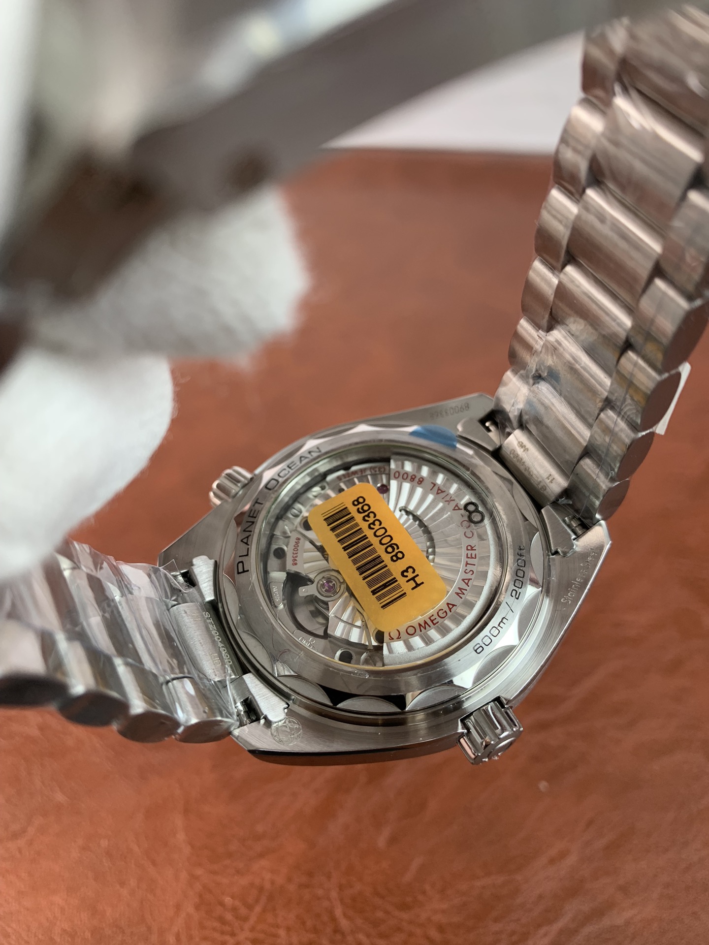 Omega Seamaster Planet Ocean 600m Coâ€‘Axial Master Chronometer 39,5 mm 215.30.40.20.04.001 - view 5