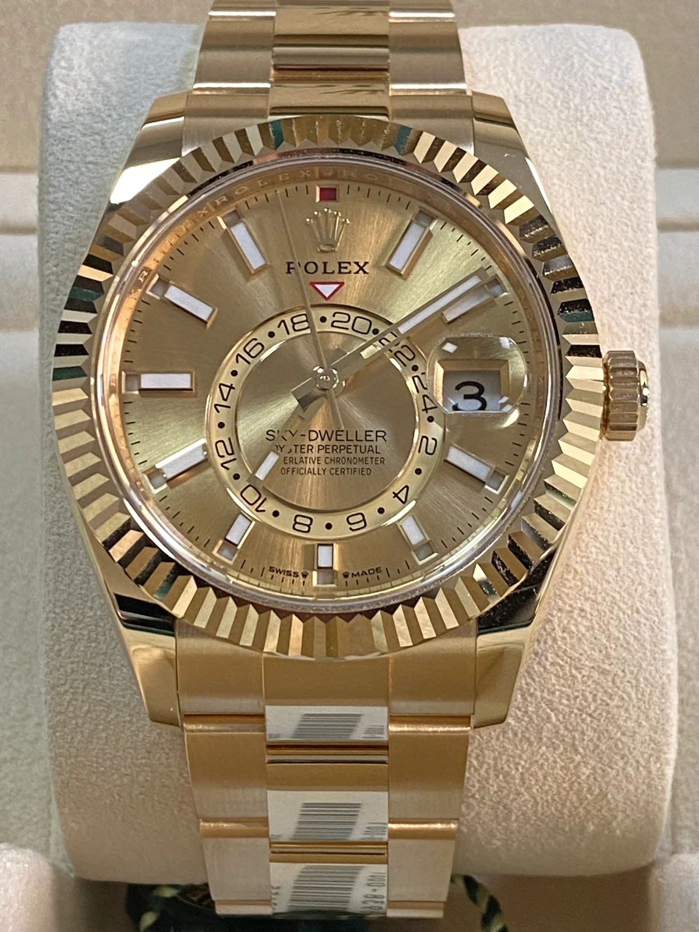 Superclone Rolex Sky-Dweller 42 mm Champagne Dial 336938 - gallery