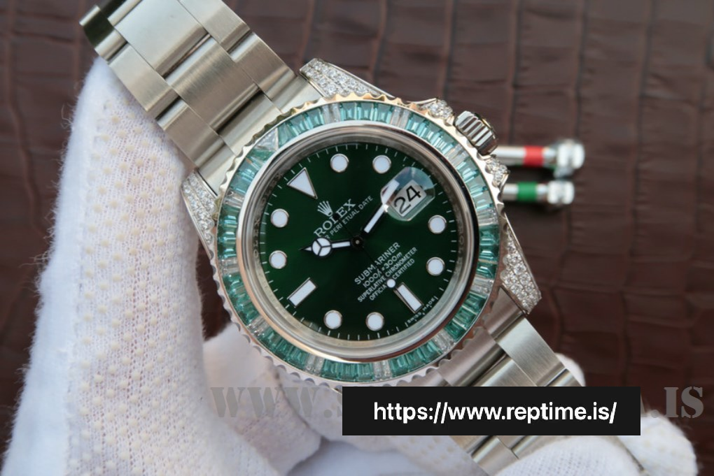 Rolex Submariner 116610 Men Automatic 40MM - gallery