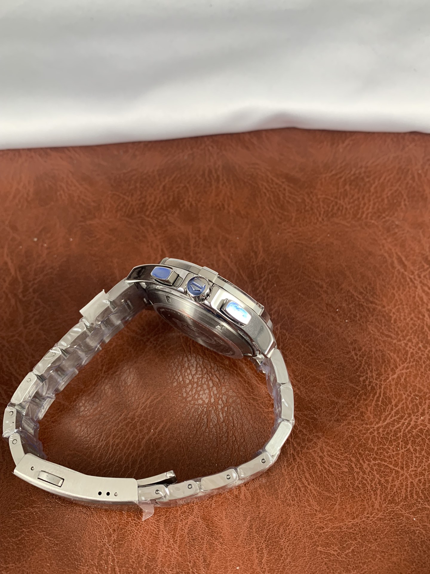 TAG Heuer Aquaracer Chronograph CAY2112 - gallery