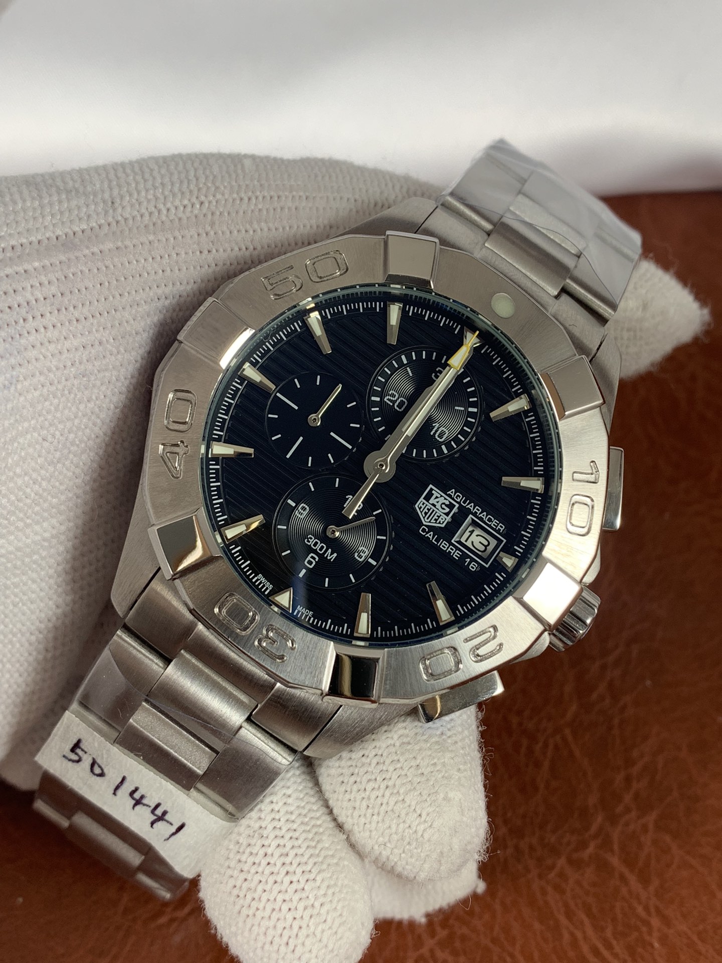 TAG Heuer Aquaracer Chronograph CAY2112 - gallery