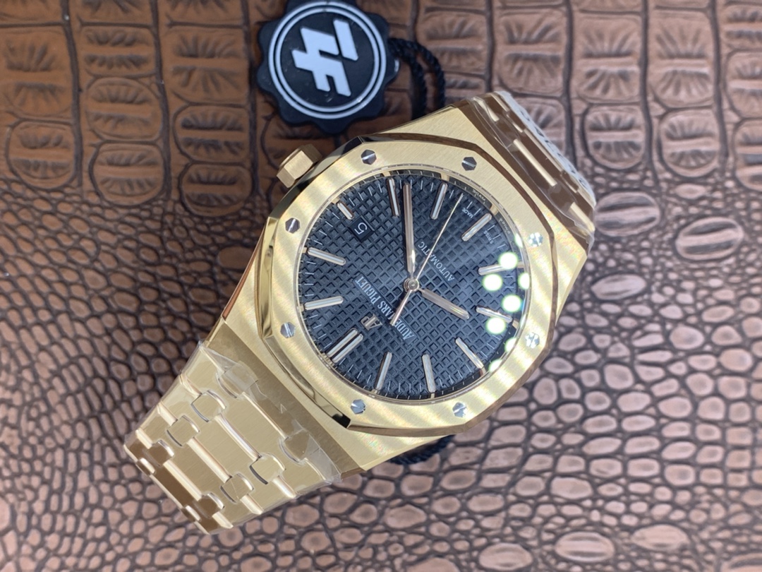 Audemars Piguet Royal Oak Automatic II 15400OR.OO.1220OR.01 - gallery