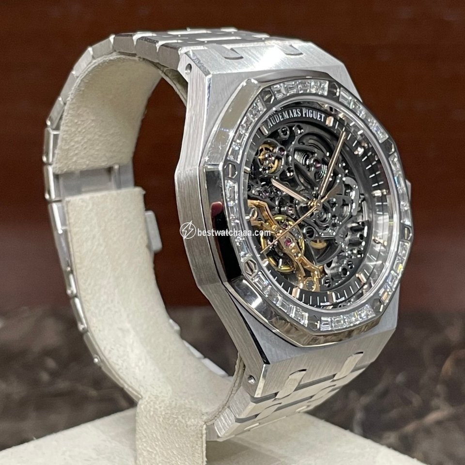 Audemars Piguet Royal Oak Mens watch Unisex Automatic White gold 15412BC.ZZ.1220BC.01 - gallery