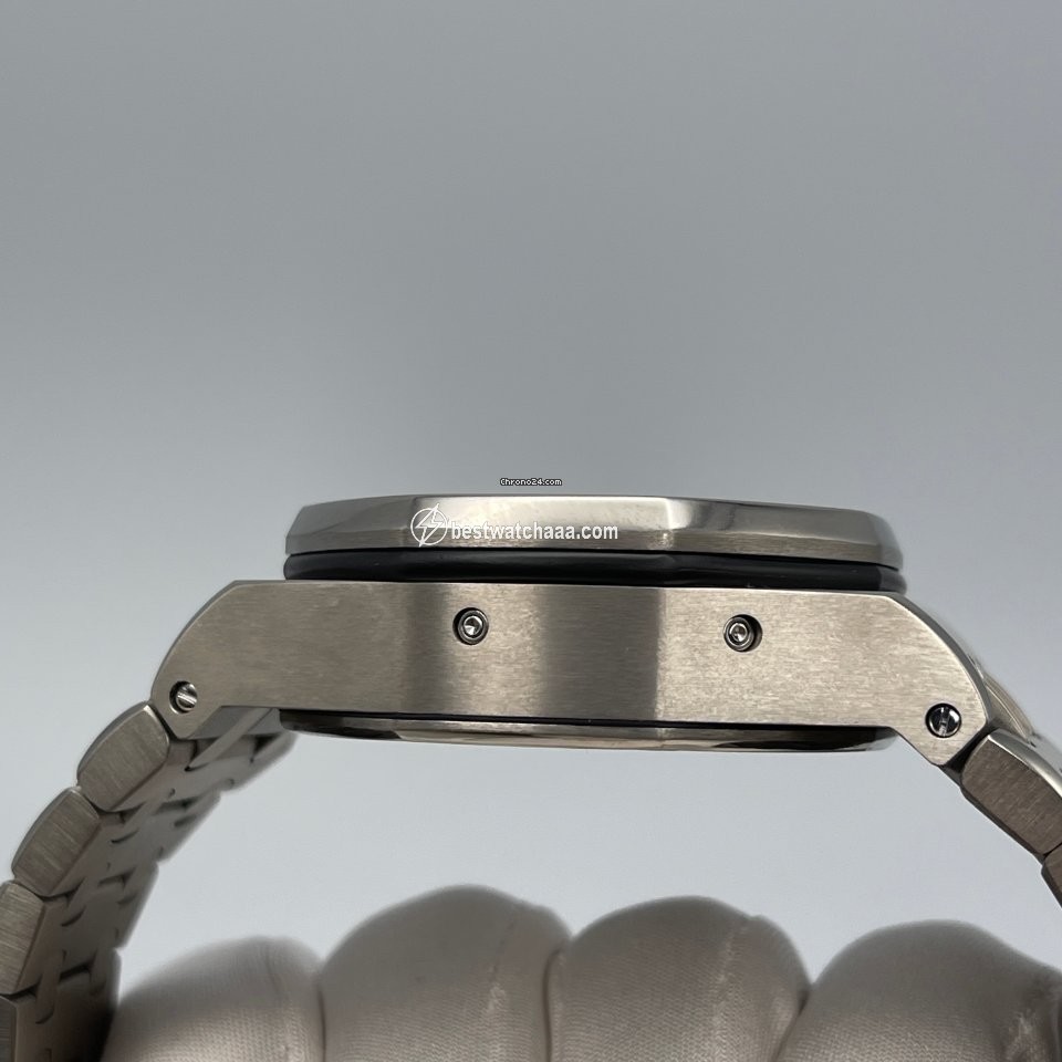 Audemars Piguet Royal Oak Offshore Chronograph Mens watch Unisex Automatic Titanium 25854TI.OO.1150TI.01 - gallery