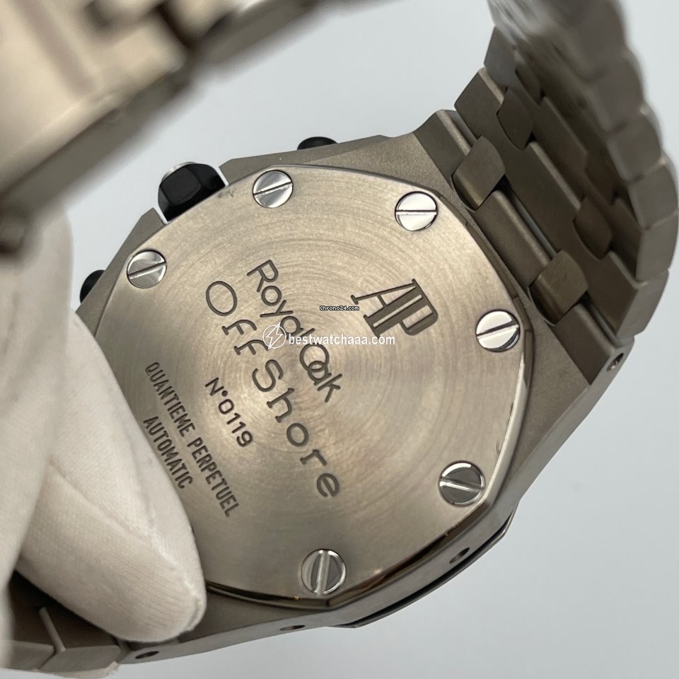 Audemars Piguet Royal Oak Offshore Chronograph Mens watch Unisex Automatic Titanium 25854TI.OO.1150TI.01 - gallery