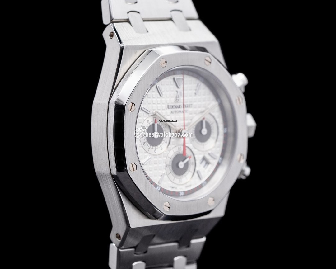 Audemars Piguet Royal Oak Chronograph Mens watch Unisex Automatic Steel 26300ST.OO.1110ST.06 - gallery