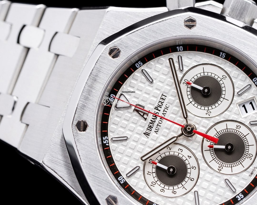 Audemars Piguet Royal Oak Chronograph Mens watch Unisex Automatic Steel 26300ST.OO.1110ST.06 - gallery