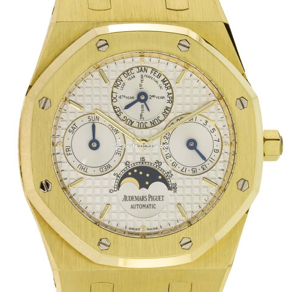 Audemars Piguet Royal Oak Perpetual Calendar Mens watch Unisex Automatic Yellow gold 25820BA.OO.0944BA.02